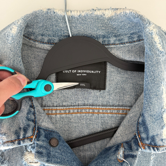 Cult of Individuality Denim Jacket Mens XXL No Saints Without Sinners Distressed - Picture 9 of 11